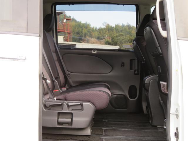 セレナ ハイウェイスター　プロパイロットエディション　プロパイロット　インテリミラー　ドラレコ　後席モニター　１年保証　Ａビュー　オートブレーキ　エマブレ　フルセグナビ　Ｂｌｕｅｔｏｏｔｈ　ＤＶＤ再生　両側電動スライドドア　ＥＴＣ　タイヤ４本新品　Ｓキー（60枚目）