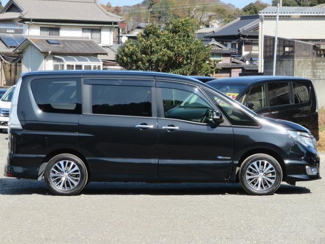 セレナ ハイウェイスターＳ－ＨＶアドバンスドセーフティパック　両側電動スライドドア　アラウンドビュー　エマージェンシーブレーキ　１年保証　ＥＴＣ　オートクルーズ　オートライト　フルセグナビ　Ｂｌｕｅｔｏｏｔｈ　ＤＶＤ再生　タイヤ２本新品　スマートキー　１６ＡＷ（10枚目）