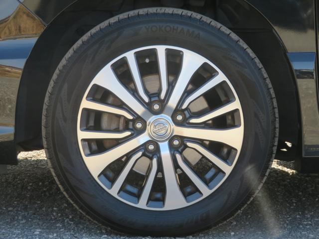 セレナ ハイウェイスターＳ－ＨＶアドバンスドセーフティパック　両側電動スライドドア　アラウンドビュー　エマージェンシーブレーキ　１年保証　ＥＴＣ　オートクルーズ　オートライト　フルセグナビ　Ｂｌｕｅｔｏｏｔｈ　ＤＶＤ再生　タイヤ２本新品　スマートキー　１６ＡＷ（34枚目）