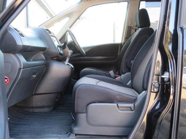 セレナ ハイウェイスターＳ－ＨＶアドバンスドセーフティパック　両側電動スライドドア　アラウンドビュー　エマージェンシーブレーキ　１年保証　ＥＴＣ　オートクルーズ　オートライト　フルセグナビ　Ｂｌｕｅｔｏｏｔｈ　ＤＶＤ再生　タイヤ２本新品　スマートキー　１６ＡＷ（55枚目）