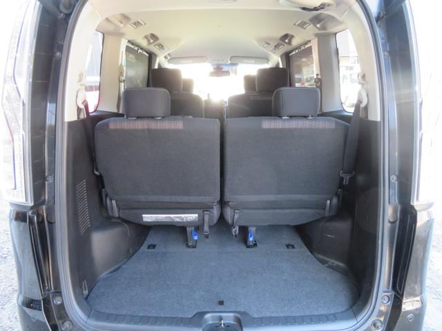 セレナ ハイウェイスターＳ－ＨＶアドバンスドセーフティパック　両側電動スライドドア　アラウンドビュー　エマージェンシーブレーキ　１年保証　ＥＴＣ　オートクルーズ　オートライト　フルセグナビ　Ｂｌｕｅｔｏｏｔｈ　ＤＶＤ再生　タイヤ２本新品　スマートキー　１６ＡＷ（64枚目）