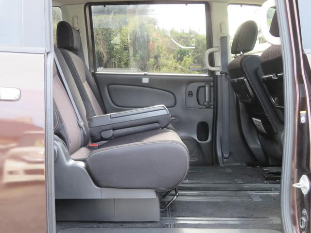 セレナ ハイウェイスターG S-ハイブリッド 両側電動スライドドア ドライブレコーダー バックカメラ 1年保証 オートクルーズ ETC フルセグナビ Bluetooth DVD再生 スマートキー2個 オートライト ダブルエアコン レーンアシスト(62枚目)