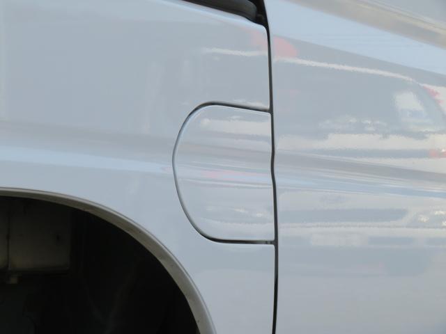 アクティバン ＳＤＸ　オートマ　タイヤ４本新品　１年保証　プライバシーガラス　イベライザー　キーレス　エアコン　パワーステアリング　エアバッグ　両側スライドドア（29枚目）