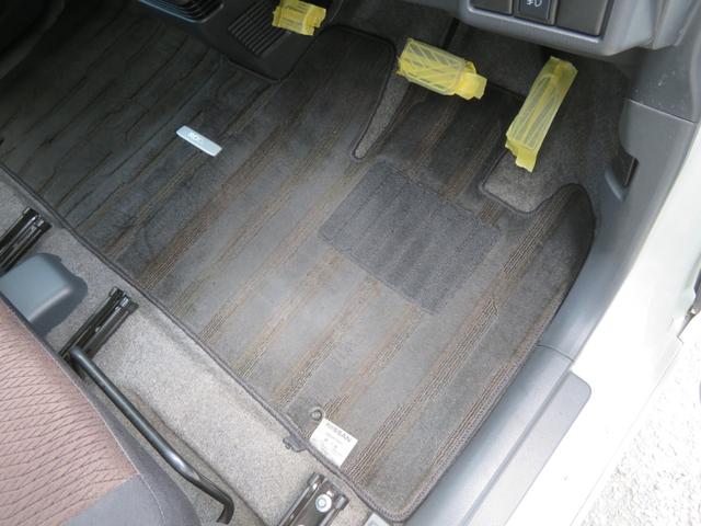 ���������N���[�j���O���ł��B���p�̎ʐ^�͐����t�o���Ă����܂��B���Ԋm�F�͉\�ɂ������܂��B