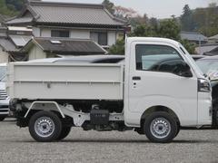 �����Ǥ�¿����Ƥ�����ĺ�����ͤˡ������ݾڣ������򣱡�����������ܣ�ǯ�ݾڤ��դ����ޤ�����ǯ�ݾڤϤ�������դˤƤ��Ȥ�ĺ���ޤ����������ݾڤ���Ź��������ɬ�ܡ��ݾ����Ƥϥ����åդˤ��Ҥͤ��������� 2