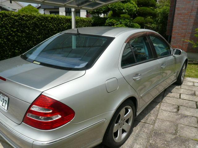 E500 アバンギャルド サンルーフ付き 左ハンドル(4枚目)
