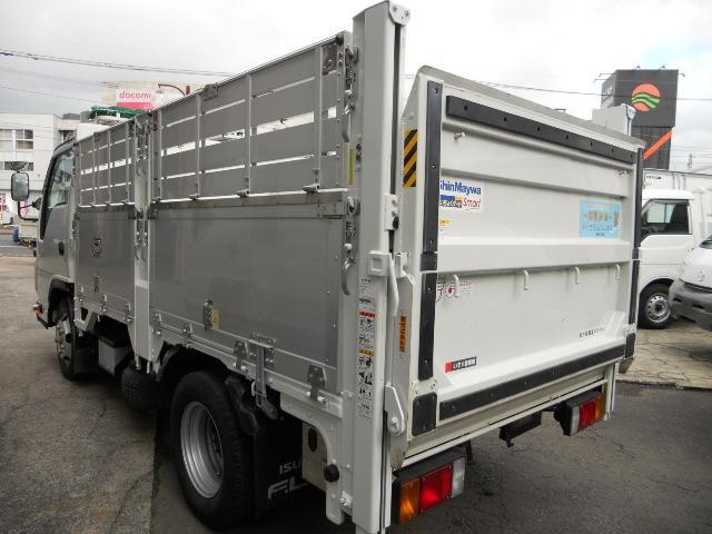 いすゞ エルフトラック ２ｔ アルミブロック 垂直パワーゲート荷重６００ｋｇ メーカー保証書あり 403 7万円 令和元年 19年 長崎県 中古車 価格 Com