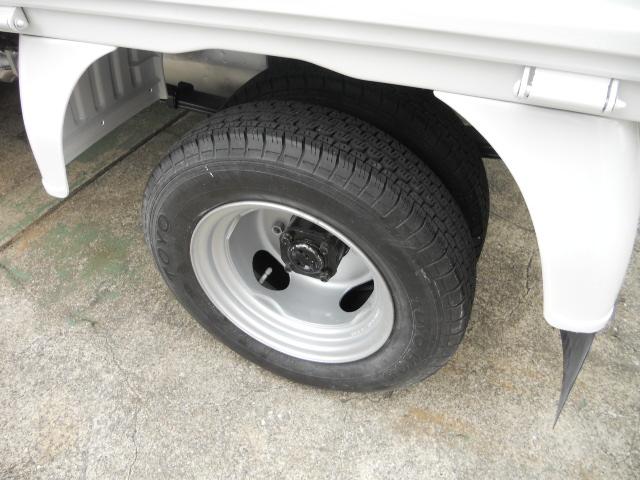 ボンゴトラック 　８５０ｋｇ　リアＷタイヤ　３人乗り　走行１６，０００Ｋ（32枚目）
