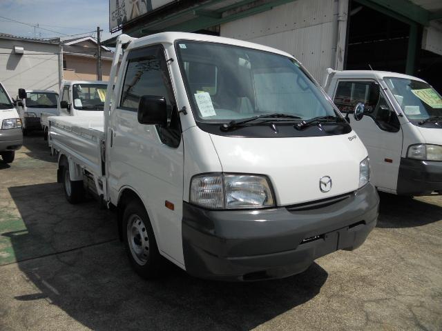 ボンゴトラック ＤＸ　８５０ｋｇ　リアＷタイヤ　走行２６，０００Ｋ（2枚目）