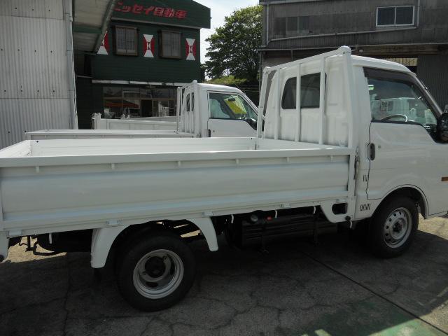 ボンゴトラック ＤＸ　８５０ｋｇ　リアＷタイヤ　走行２６，０００Ｋ（6枚目）
