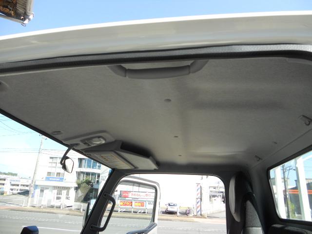 キャンター 　２ｔ　垂直パワーゲート荷重６００ｋｇ　リアＷタイヤ　走行２６００Ｋ（29枚目）