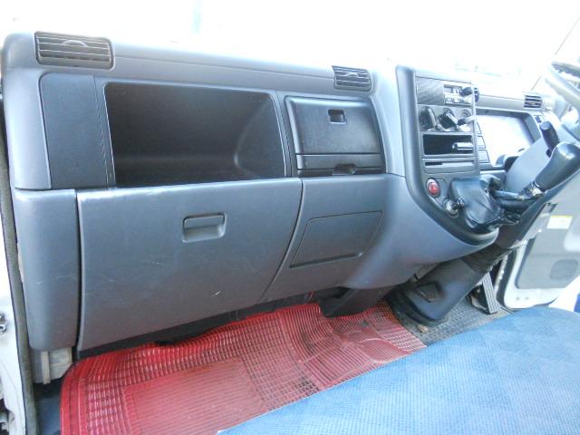 キャンター 2t低床 垂直パワーゲート荷重600kg リアWタイヤ NOX.PM適合(18枚目)