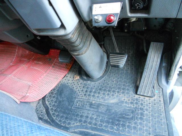 キャンター 2t低床 垂直パワーゲート荷重600kg リアWタイヤ NOX.PM適合(23枚目)