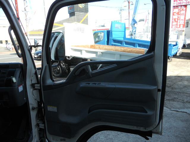 キャンター 2t低床 垂直パワーゲート荷重600kg リアWタイヤ NOX.PM適合(28枚目)