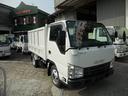 問合せ番号：１４１５　１．９ｔ全低床ダンプ　走行１４，０００ｋ　荷台床へこみ少なく室内も綺麗な車です。アドブルー不要　ＴＰＧ－ＮＪＲ８５ＡＤ