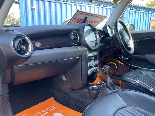 ＭＩＮＩ ミーツサクラＥＤニッポン　ワン　限定車　純正１５インチＡＷ　プッシュスタート（21枚目）