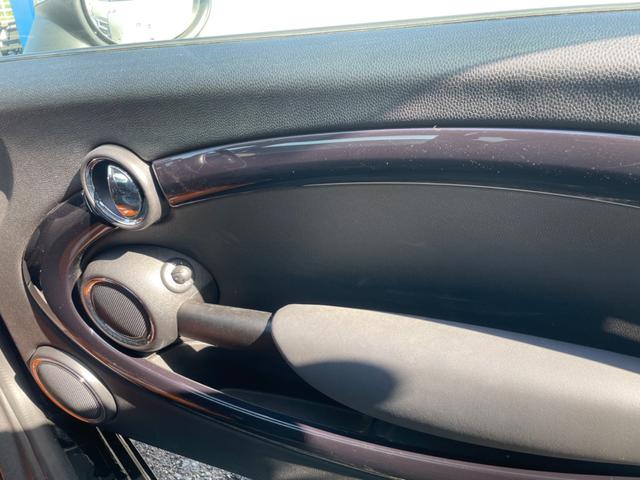 ＭＩＮＩ ミーツサクラＥＤニッポン　ワン　限定車　純正１５インチＡＷ　プッシュスタート（26枚目）