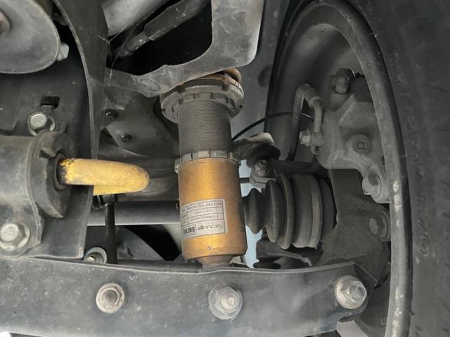 ８６ ＧＴリミテッド　ロケットバニーＦバンパー　ＯＨＬＩＮＳ　ＢＴＯ　ＤＦＶ全長調整モデル足回り　社外テールランプ　社外Ｒスポ　純正ナビ　シートヒーター　プッシュスタート　スマートキー　パドルシフト　バックカメラ（34枚目）