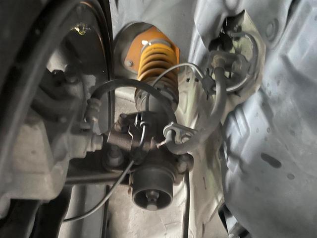 ８６ ＧＴリミテッド　ロケットバニーＦバンパー　ＯＨＬＩＮＳ　ＢＴＯ　ＤＦＶ全長調整モデル足回り　社外テールランプ　社外Ｒスポ　純正ナビ　シートヒーター　プッシュスタート　スマートキー　パドルシフト　バックカメラ（38枚目）