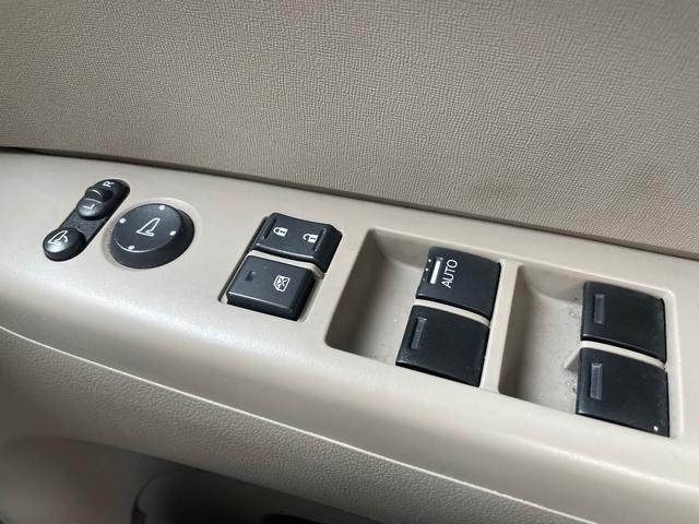 Ｎ－ＢＯＸ＋ Ｇ　ナビ　ＥＴＣ　ヘッドライトレベライザー　ワンセグＴＶ　電動格納ミラー　プッシュスタート（16枚目）