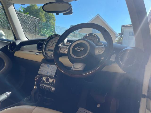 MINI クーパー クラブマン(28枚目)