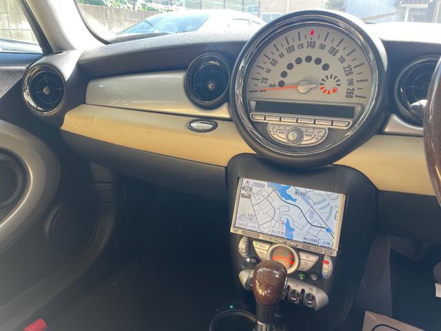 MINI クーパー クラブマン(29枚目)