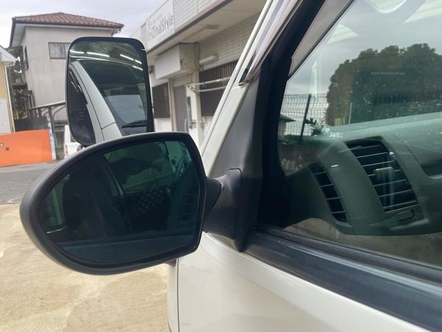 ハイエースバン ロングジャストローDX 社外マフラー 社外スピーカー バンパーガード テールランプガード ナビ 社外電格ミラー(15枚目)