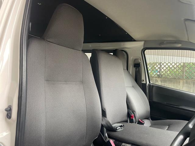 ハイエースバン ロングジャストローDX 社外マフラー 社外スピーカー バンパーガード テールランプガード ナビ 社外電格ミラー(25枚目)