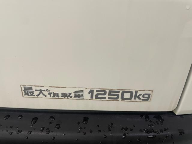 ハイエースバン ロングジャストローDX 社外マフラー 社外スピーカー バンパーガード テールランプガード ナビ 社外電格ミラー(35枚目)