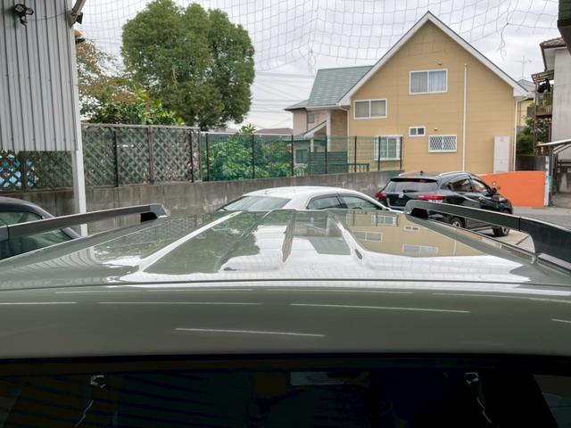 営業時間は、１０：００〜２０：００の営業となります。定休日は不定休のため、ご来店される際は一度お電話いただけると助かります。