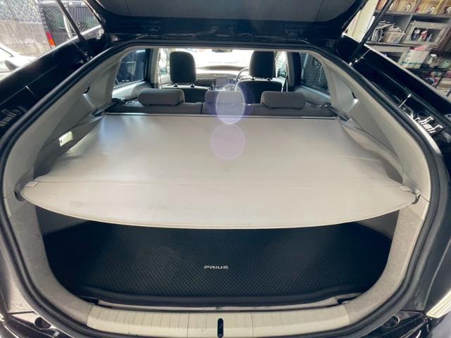 プリウス Ｓ　純正ナビ　ＴＶ　バックカメラ　ＥＴＣ　スマートキー　プッシュスタート　社外ＡＷ（24枚目）
