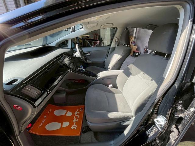 プリウス Ｓ　純正ナビ　ＴＶ　バックカメラ　ＥＴＣ　スマートキー　プッシュスタート　社外ＡＷ（29枚目）