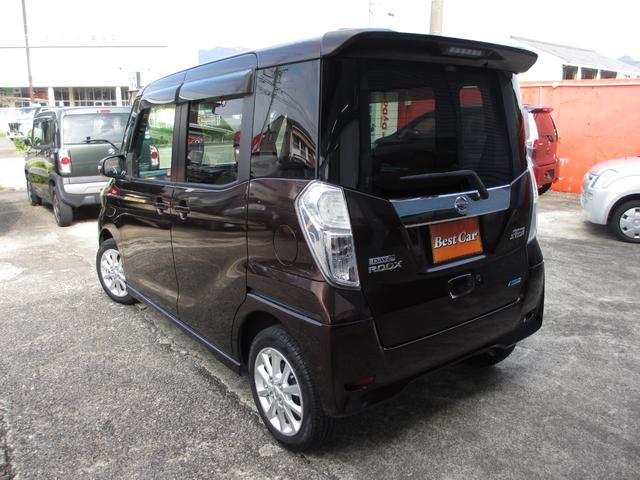 デイズルークス ハイウェイスター　Ｘ　スマートキー　バックカメラ　全周囲カメラ　両側パワースライドドア　純正エアロ　純正アルミ（7枚目）