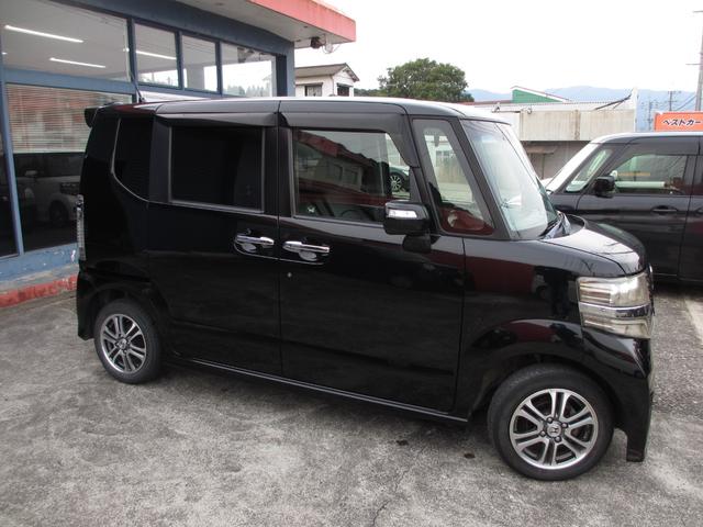 Ｎ－ＢＯＸカスタム Ｇ　スマートキー　純正アルミ　両側スライドドア　純正アルミ　バックカメラ（2枚目）