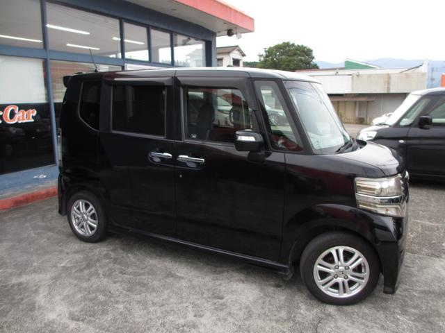 Ｎ－ＢＯＸカスタム Ｇ・Ｌパッケージ　スマートキー　パワースライドドア　純正アルミ　純正エアロ　アイドリングストップ　バックカメラ（2枚目）