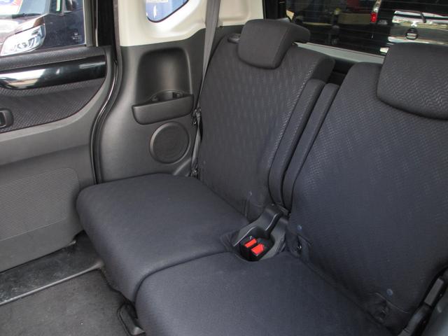 Ｎ－ＢＯＸカスタム Ｇ・ターボパッケージ　スマートキー　ターボ車　両側パワースライドドア　クルーズコントロール　ＨＩＤライト　ＥＴＣ　純正アルミ　純正エアロ（11枚目）