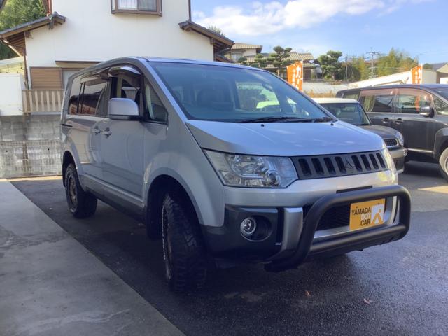 デリカＤ：５ Ｄ　パワーパッケージ　１．５インチＵＰ／社外１６アルミ／ＯＰＥＮＣＯＵＮＴＲＹホワイトレター／大型ディスプレイオーディオ／バックカメラ／ドライブレコーダー／ＥＴＣ／バンパーガード／両側パワースライドドア皮調／シートカバー（6枚目）