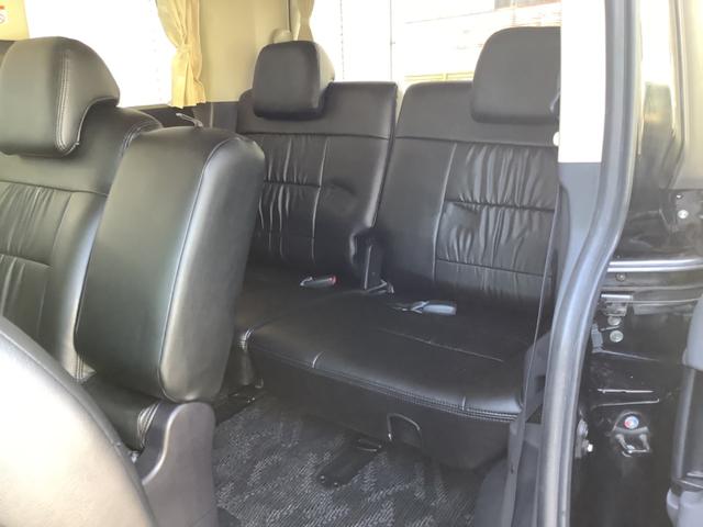 デリカＤ：５ Ｇ　パワーパッケージ　４ＷＤ／１．５ｉｎｃｈリフトアップ／オーバーフェンダー／社外アルミ／バンパープロテクター／大型フォグランプ／ＨＤＤ／５ＭＴナビ／フルセグＴＶ／バックカメラ／ＥＴＣ車載器（12枚目）