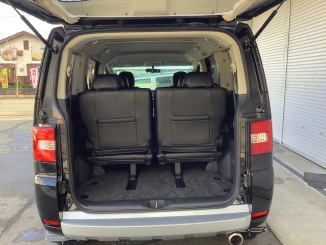 デリカＤ：５ Ｇ　パワーパッケージ　４ＷＤ／１．５ｉｎｃｈリフトアップ／オーバーフェンダー／社外アルミ／バンパープロテクター／大型フォグランプ／ＨＤＤ／５ＭＴナビ／フルセグＴＶ／バックカメラ／ＥＴＣ車載器（14枚目）