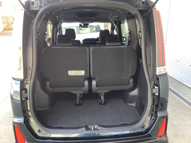 ノア Ｓｉ　後期型／モデリスタ／９ｉｎｃｈナビ／フルセグＴＶ・ＤＶＤ／Ｂｌｕｅｔｏｏｔｈ／バックカメラ／後席モニター／ＥＴＣ車載器／衝突軽減ブレーキ／ドライブレコーダー／パワースライドドア（14枚目）