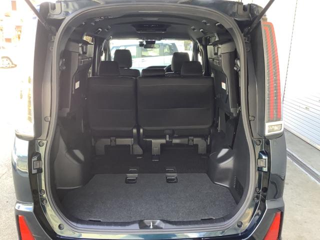 ノア Ｓｉ　後期型／モデリスタ／９ｉｎｃｈナビ／フルセグＴＶ・ＤＶＤ／Ｂｌｕｅｔｏｏｔｈ／バックカメラ／後席モニター／ＥＴＣ車載器／衝突軽減ブレーキ／ドライブレコーダー／パワースライドドア（15枚目）