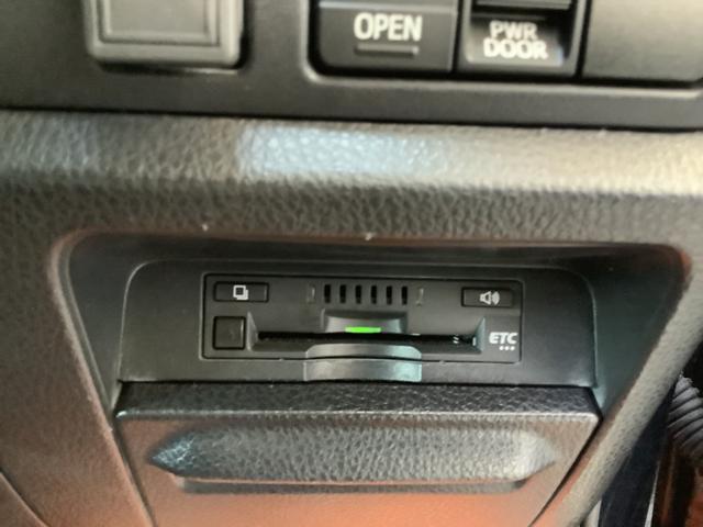 ノア Ｓｉ　後期型／モデリスタ／９ｉｎｃｈナビ／フルセグＴＶ・ＤＶＤ／Ｂｌｕｅｔｏｏｔｈ／バックカメラ／後席モニター／ＥＴＣ車載器／衝突軽減ブレーキ／ドライブレコーダー／パワースライドドア（31枚目）