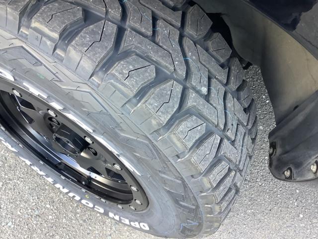 �^�C���E�z�C�[���͐V�i�P�U���������𑕒����Ă���܂��B