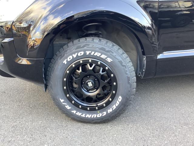 �^�C���E�z�C�[���͐V�i�P�U���������𑕒����Ă���܂��B