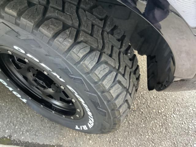 �^�C���E�z�C�[���͐V�i�P�U���������𑕒����Ă���܂��B