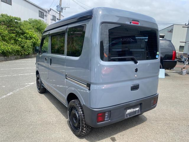 エブリイ ＰＡ　グレーブラックツートン　５ＡＧＳ車　ＳＤナビフルセグ　フルセグ　社外新品キーレス　バンパーラプター塗装　新品リフトアップコイル　新品１５インチブロックタイヤ　新品ＬＥＤヘッドライト　リアフィルム（19枚目）