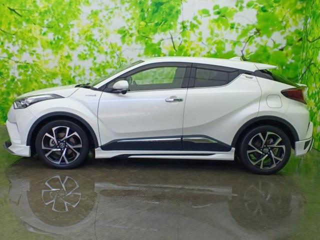 Ｃ－ＨＲ Ｇ　エアロ／保証書／純正　９インチ　ＳＤナビ／トヨタセーフティセンス／シートヒーター／車線逸脱防止支援システム／シート　ハーフレザー／パーキングアシスト　バックガイド／ドライブレコーダー　社外　フルエアロ（2枚目）