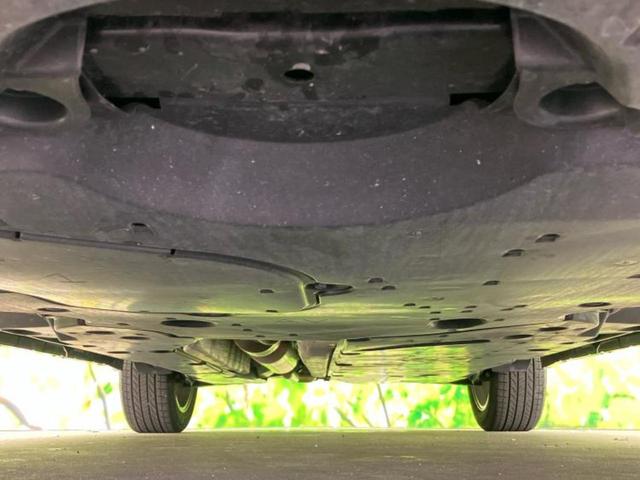 ＲＡＶ４ ４ＷＤ　Ｇ　Ｚパッケージ　パノラマルーフ／純正エアロ／純正　９インチ　ＳＤナビ／デジタルインナーミラー／トヨタセーフティセンス／シートヒーター　前席／車線逸脱防止支援システム／シート　合皮　サンルーフ　衝突被害軽減システム（47枚目）