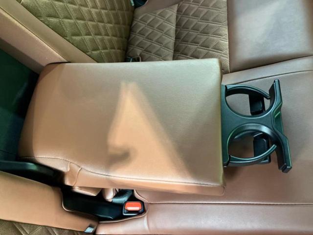 ハリアー プログレス　新品タイヤ／ＪＢＬ／保証書／純正　９インチ　ＳＤナビ／トヨタセーフティセンス／車線逸脱防止支援システム／シート　ハーフレザー／パーキングアシスト　バックガイド／電動バックドア　衝突被害軽減システム（39枚目）
