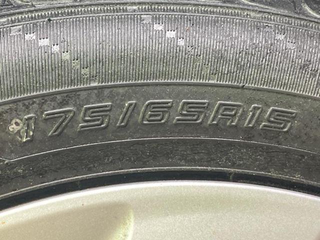アクア Ｓ　新品タイヤ／社外　ＳＤナビ／ヘッドランプ　ＨＩＤ／Ｂｌｕｅｔｏｏｔｈ接続／ＥＴＣ／ＥＢＤ付ＡＢＳ／横滑り防止装置／アイドリングストップ／フルセグＴＶ／ＤＶＤ／禁煙車／エアバッグ　運転席　ＤＶＤ再生（46枚目）